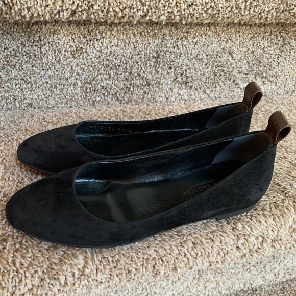 Louis Vuitton Uniform Women's Black Suede Ballerina Flats - Picture 2 of 16